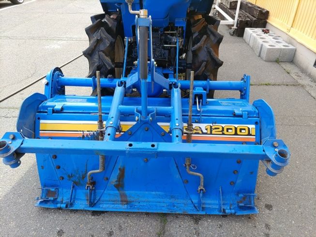 トラクター TU155F 写真２