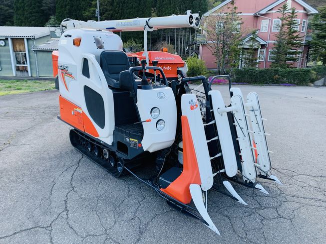 コンバイン ER320 写真２