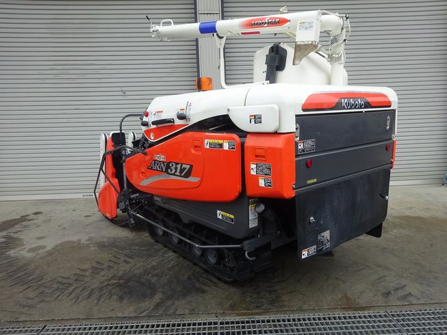 コンバイン ARN317GLW 写真４