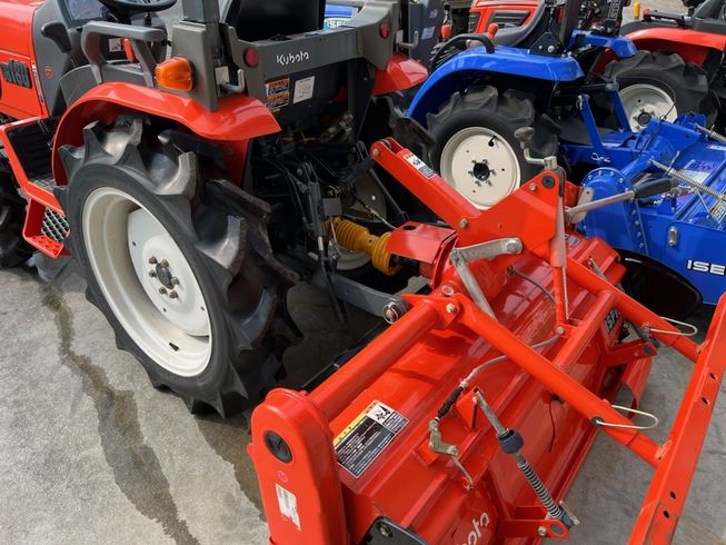 トラクター GB180-BSMA 写真５