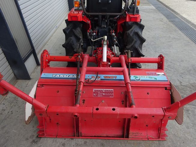 トラクター KE3 写真９