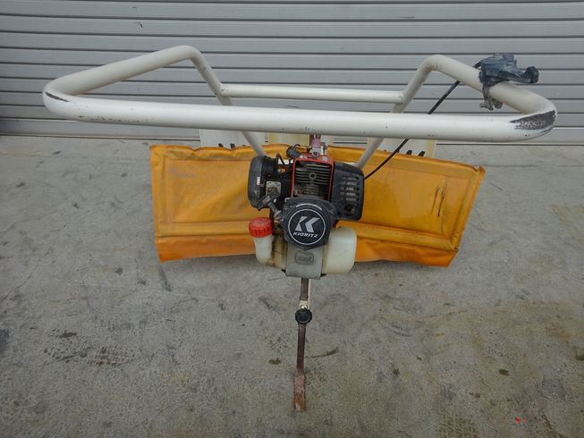 水田除草機 PCE315 写真３