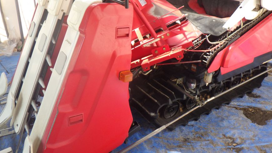 コンバイン GC325 写真４