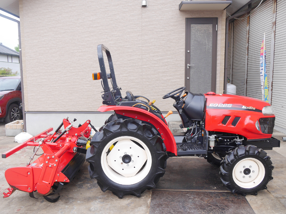 トラクター EG225 写真３