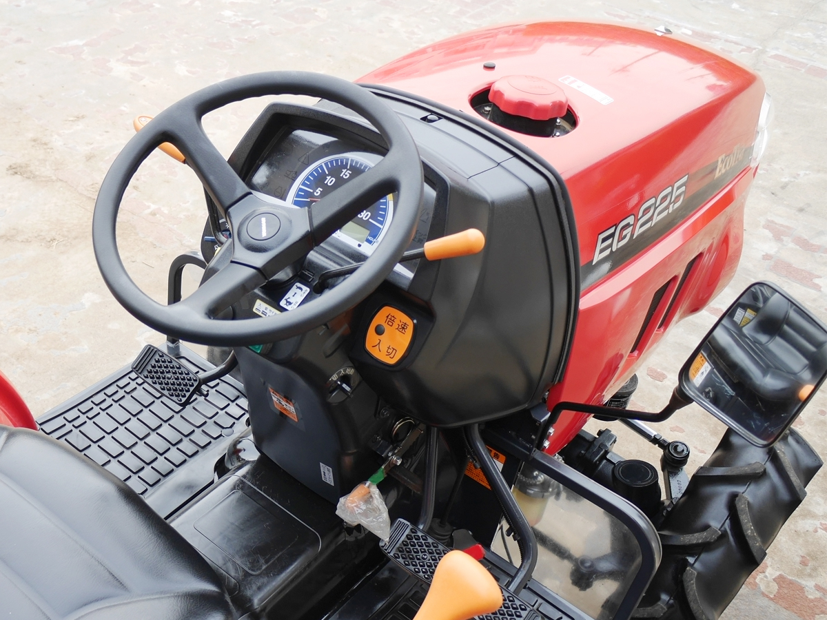 トラクター EG225 写真５