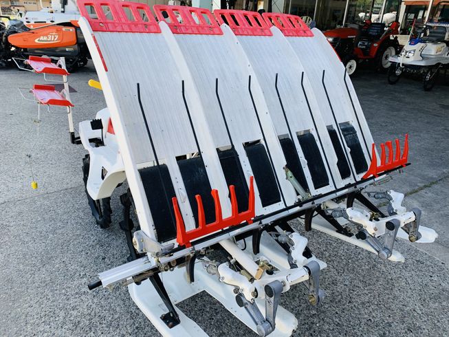 田植機 Pe-1A 写真４