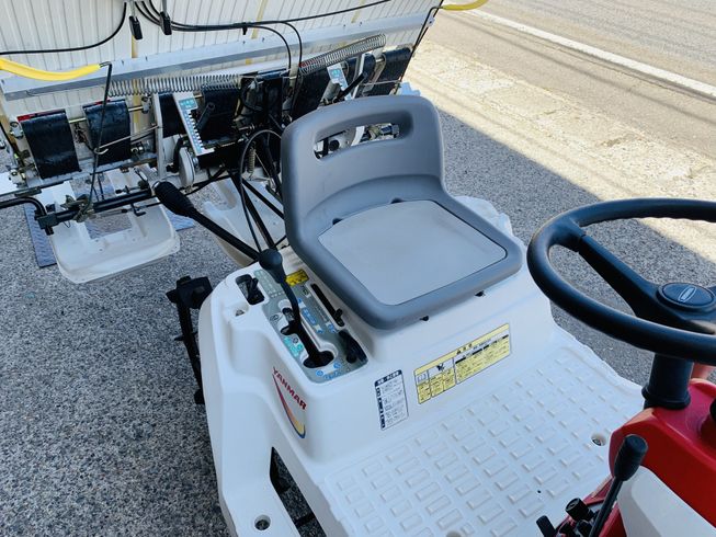 田植機 Pe-1A 写真７