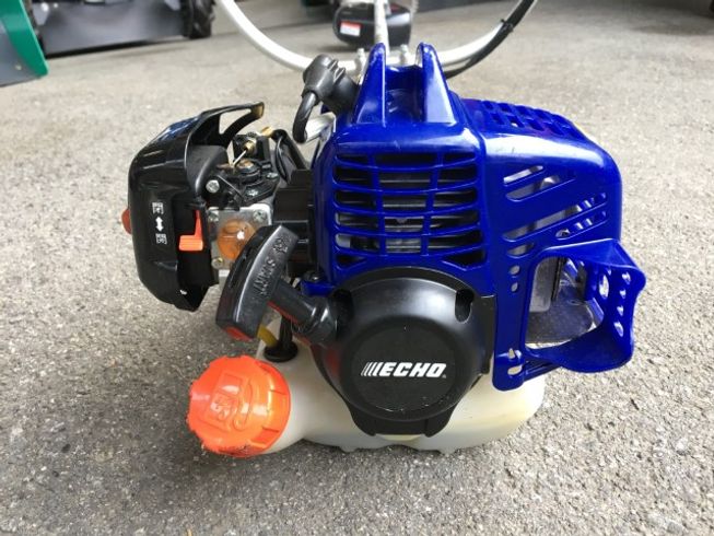 草刈機 CGT24DX 写真５