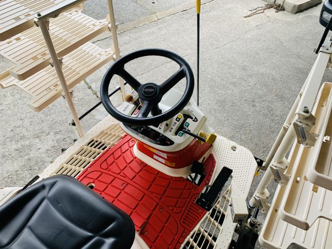 田植機 RJ6 写真７