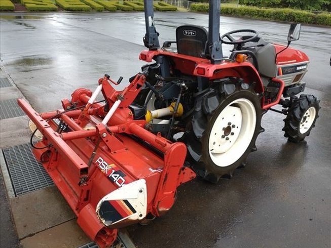 トラクター F190D 写真３