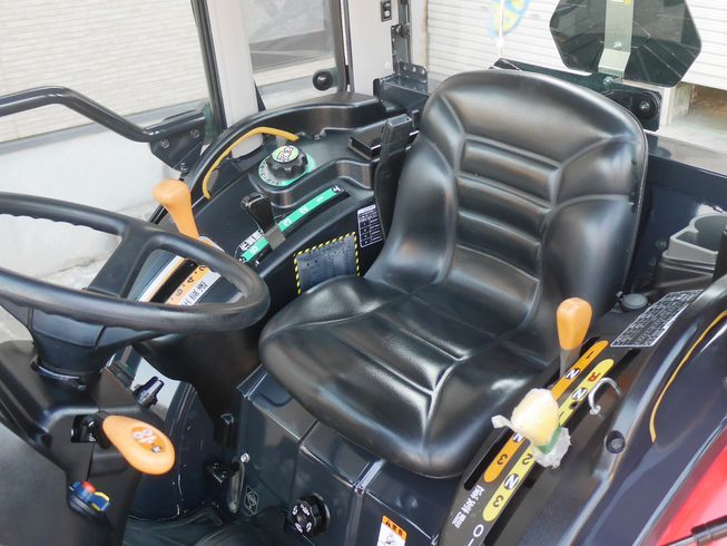 トラクター EG225 J-change 写真６