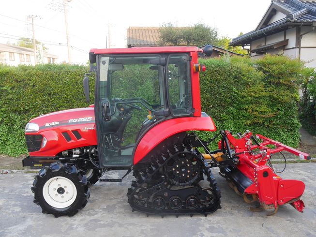 トラクター EG225 J-change 写真３
