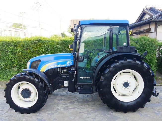 トラクター T4030 写真２