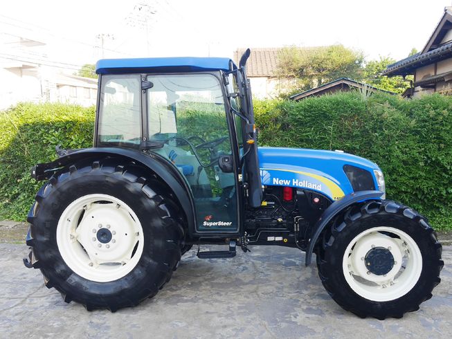 トラクター T4030 写真４