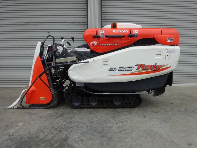 コンバイン ER213 写真４