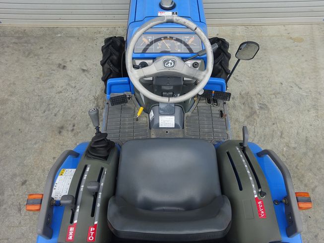 トラクター TF173F-U 写真５