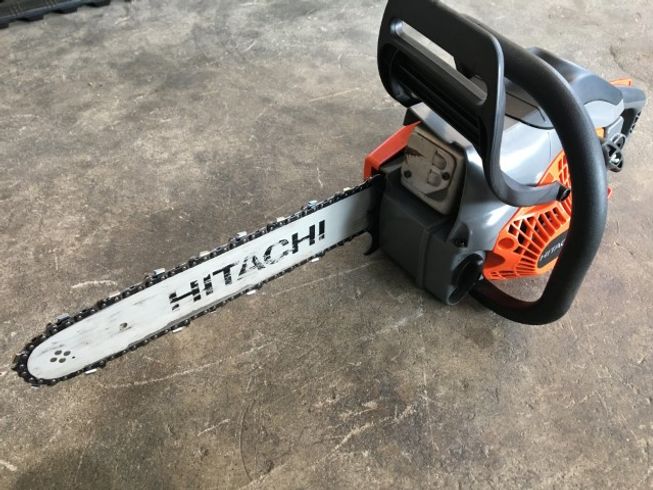 チェーンソー CS33EB 写真３