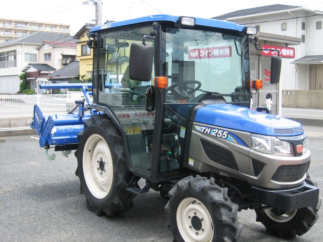 トラクター TH255QCY 写真３