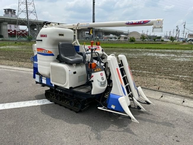 コンバイン HVB211G-EZKHWC 写真２