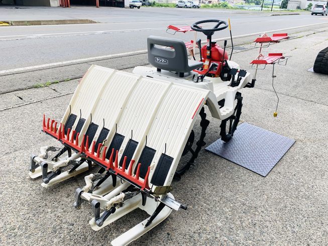 田植機 Pe-1 写真５