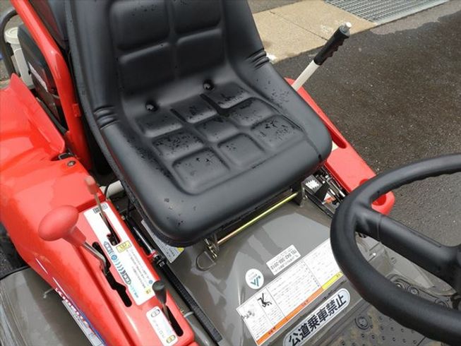 乗用草刈機 RM88 写真８