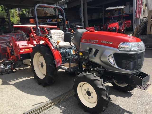 トラクター EG220 写真４
