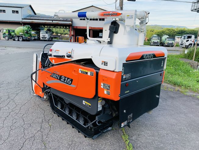 コンバイン ARN216-GSLW 写真５