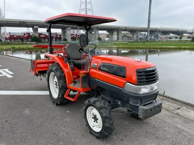 トラクター KL23 写真２