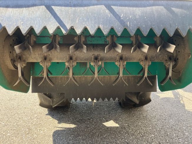 草刈機 HR663 写真３