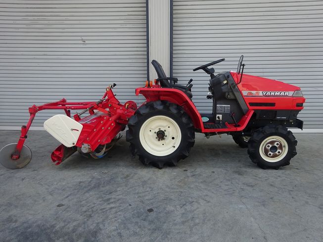 トラクター KE2 写真２