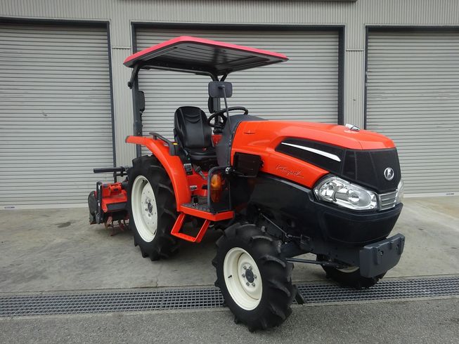 クボタ トラクター 写真