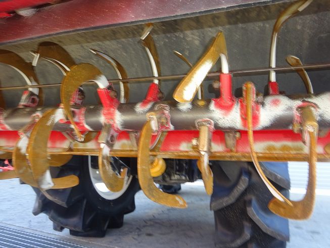 トラクター EG334 写真５