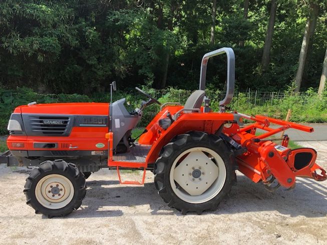 トラクター GL201 写真２