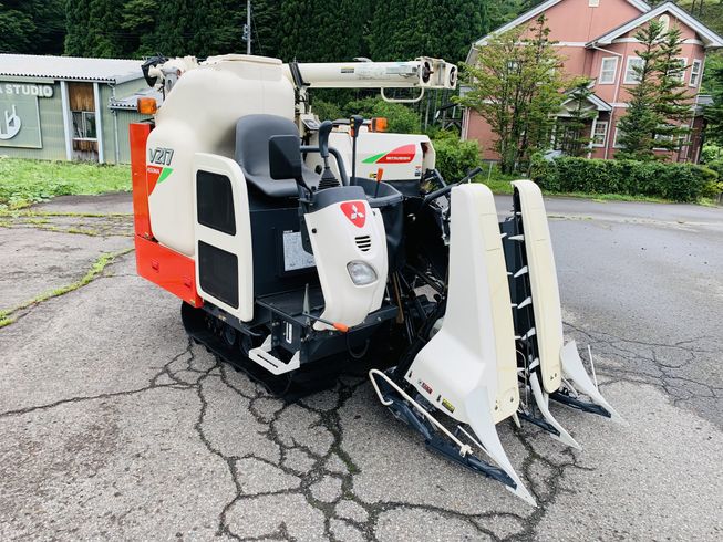 コンバイン V217G 写真２