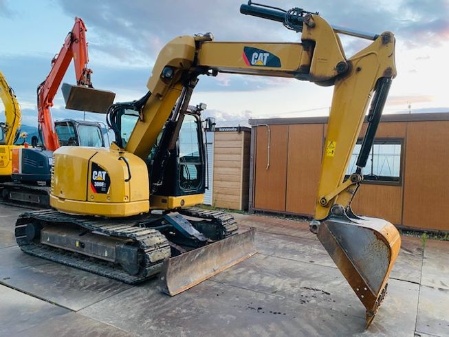 バックホー 308E2SR 写真３