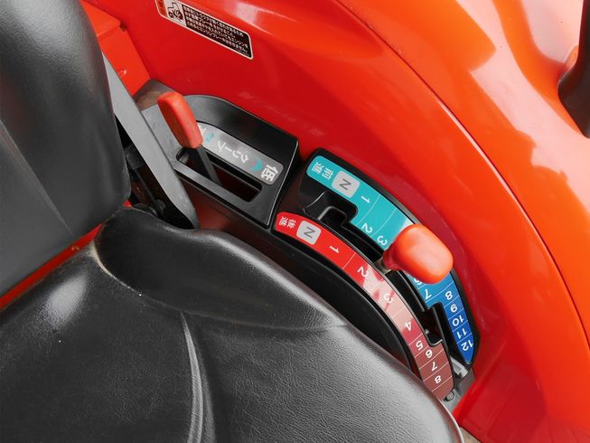 トラクター KL31R 写真８