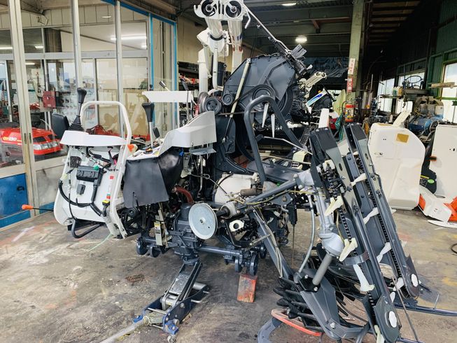 コンバイン ARN216-GLW 写真12