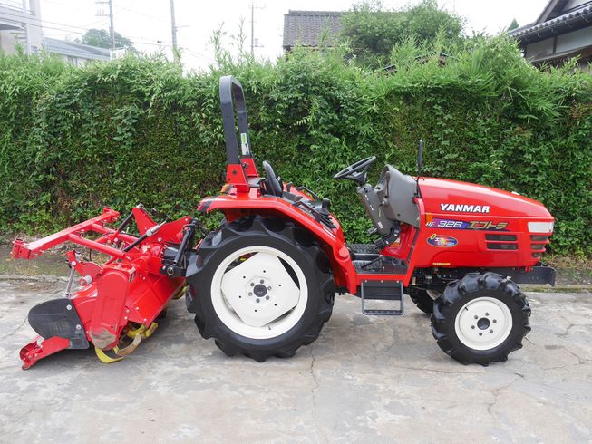 トラクター AF326 写真３
