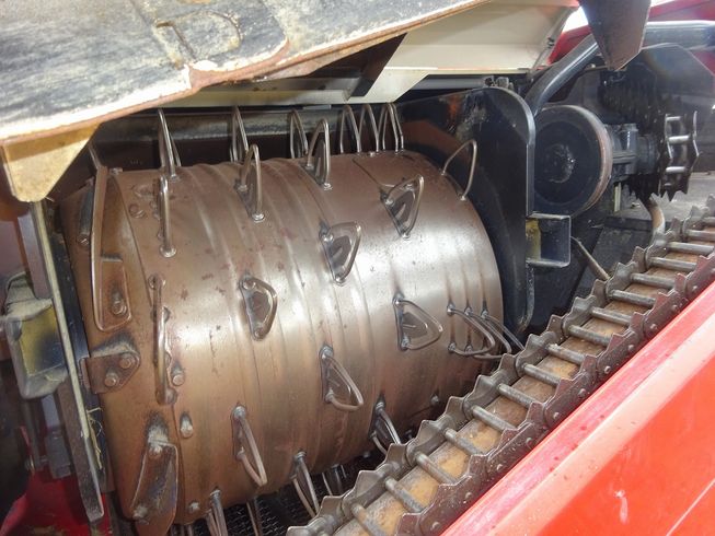 コンバイン GC325 写真９