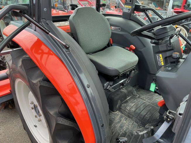 トラクター KL270FQMANPP 写真４