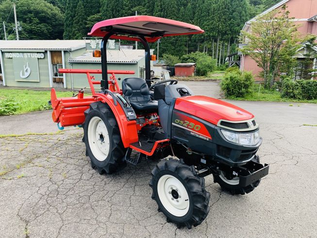 トラクター GS230 写真２