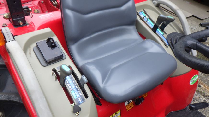 トラクター AF120VPUKS6M 写真８