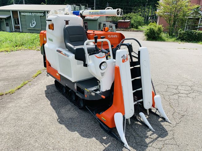 コンバイン ER211NG 写真２