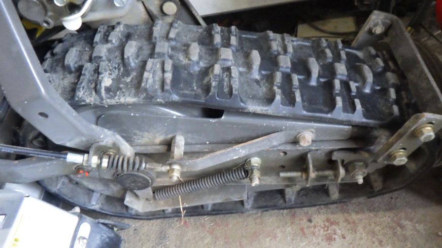 畦草刈機 WMC726A 写真２