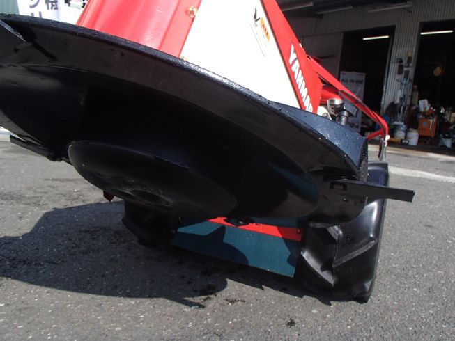 草刈機 YRM821 写真６