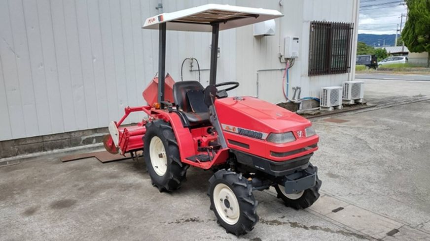 トラクター Ke-3 写真２