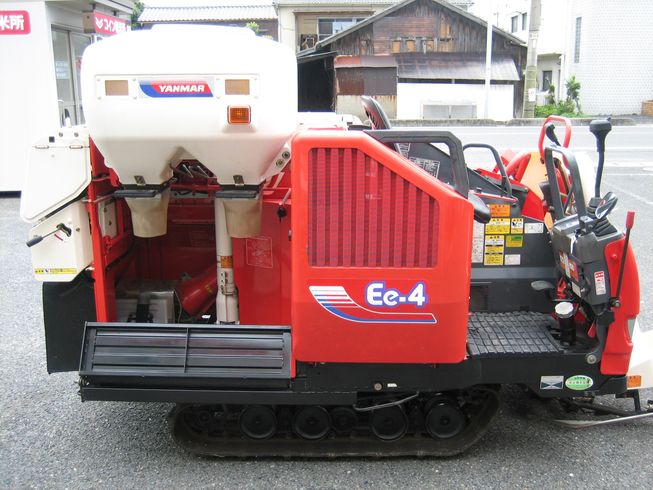 コンバイン Ee-4D HWLS 写真４