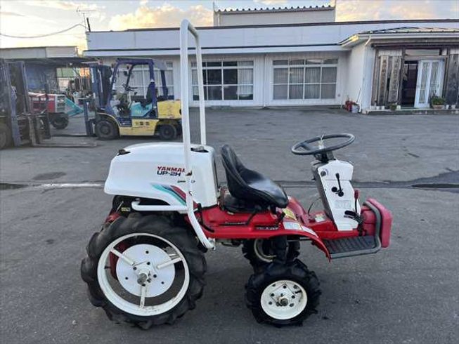 トラクター UP-2H ③ 写真２