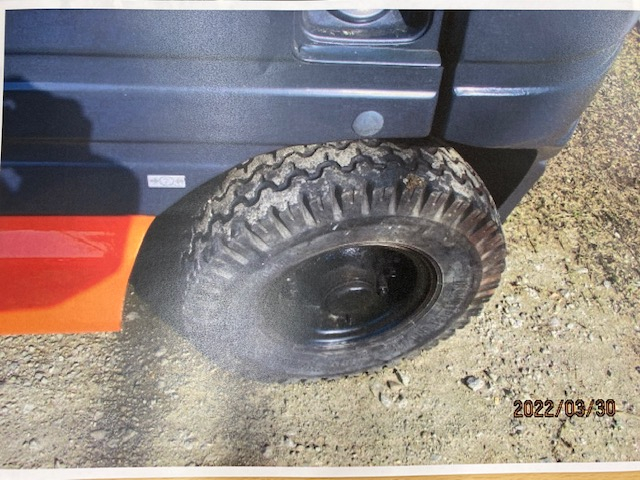 フォークリフト 6FD25 写真３