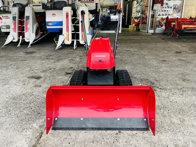 除雪機 ユキオスSB800 写真３